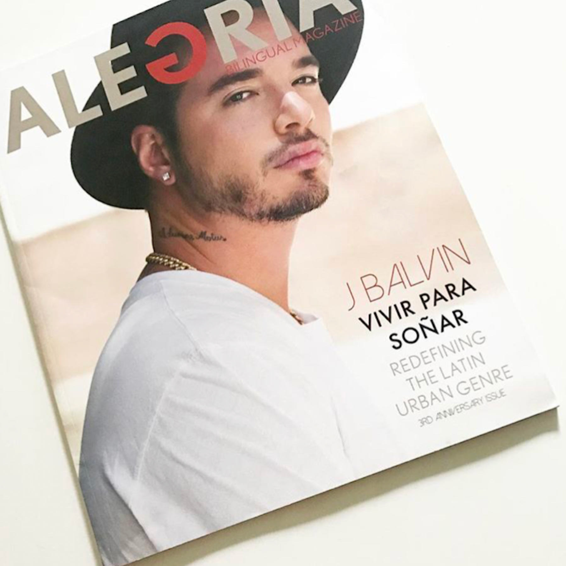 ALEGRÍA Magazine Design & Production Package