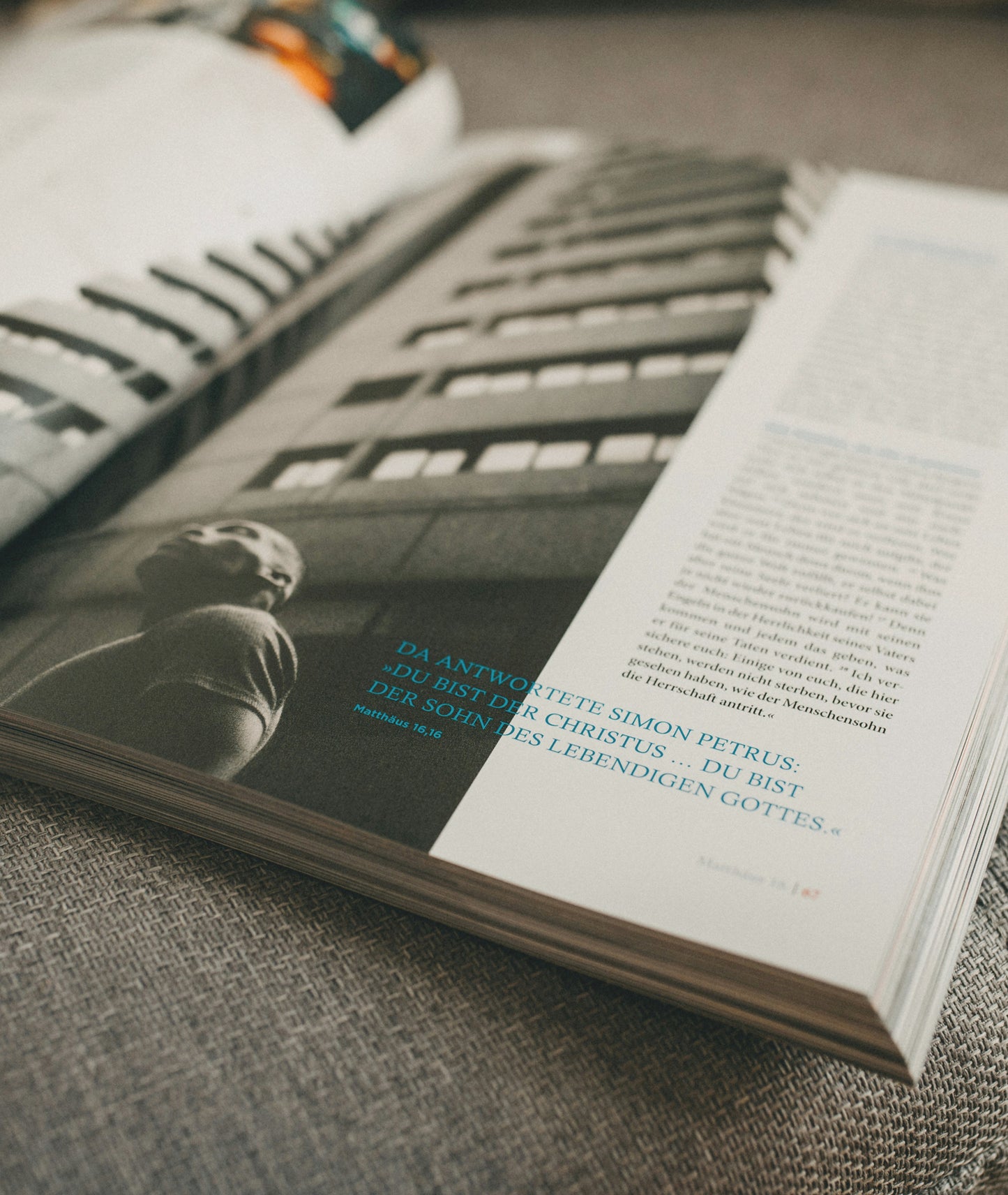 ALEGRÍA Magazine Design & Production Package