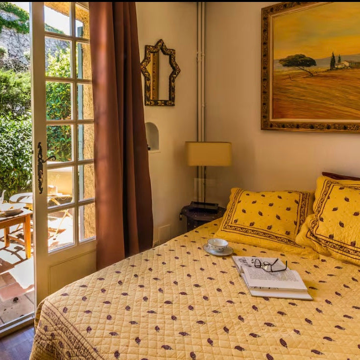 The Radiant Creative Woman - A Paris & Côte d’Azur Writing Retreat